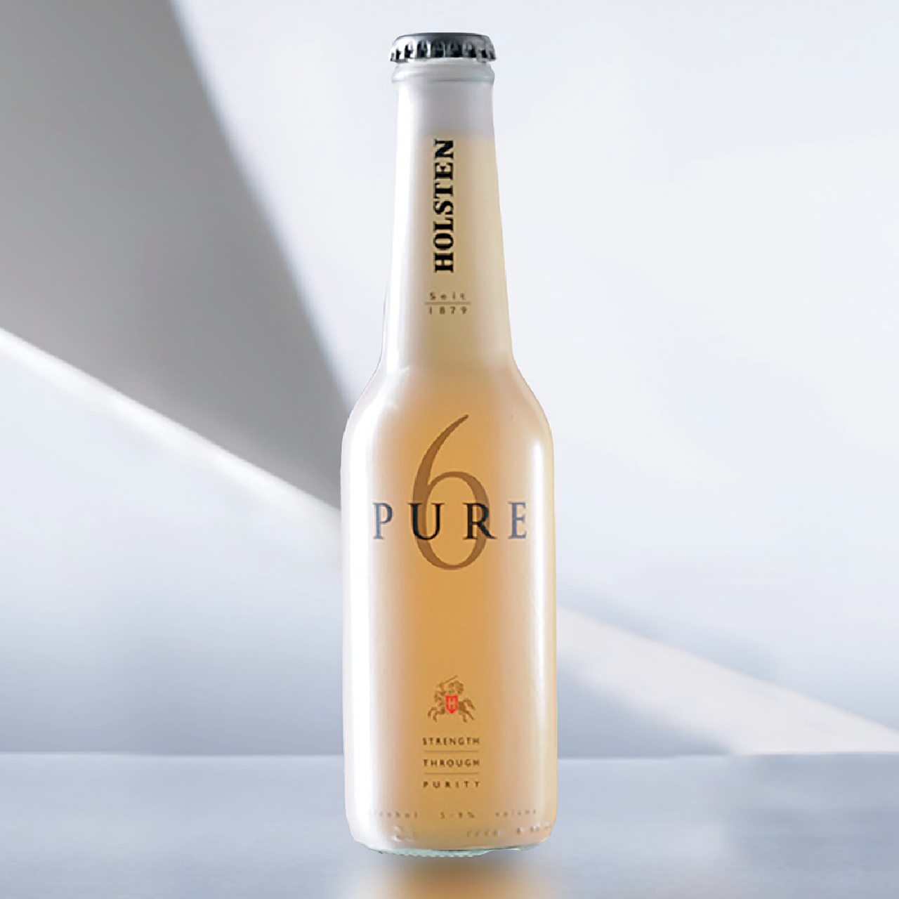 Free HTML5 Template by FreeHTML5.co